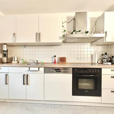 Appartement 74 Qm Wohnung, 3 Zkb, 3 Personen, Voll Ausgestattet Augsbourg