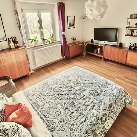 74 Qm Wohnung, 3 Zkb, 3 Personen, Voll Ausgestattet * Augsbourg