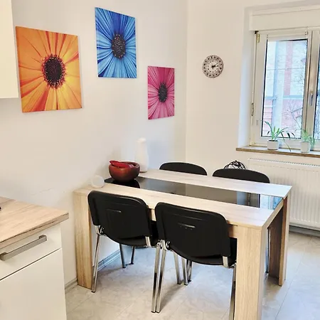 Appartement 74 Qm Wohnung, 3 Zkb, 3 Personen, Voll Ausgestattet *