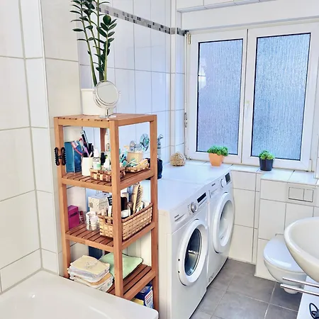 74 Qm Wohnung, 3 Zkb, 3 Personen, Voll Ausgestattet * Augsbourg